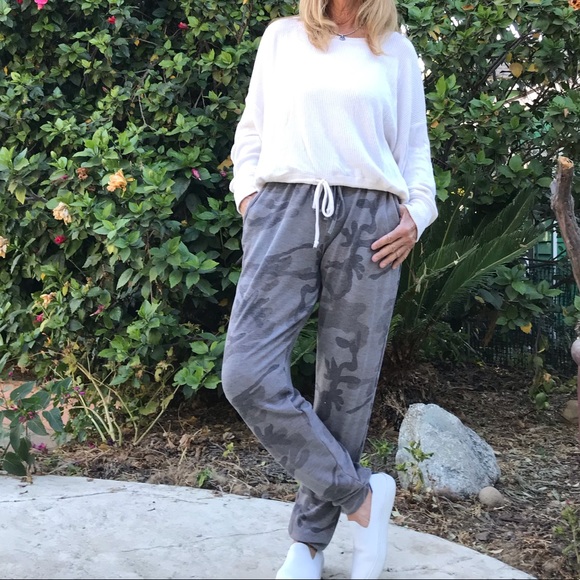 Pocketed Gray Camouflage Joggers - Picture 8 of 8